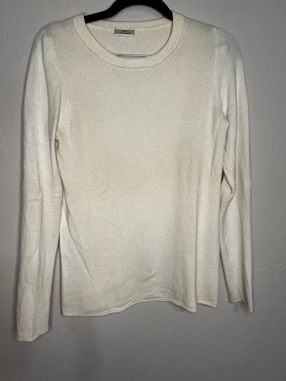 J.Crew 100% Cashmere Cream Crewneck Rolled Hem Preppy Lightweight Soft Sweater - Picture 2 of 9